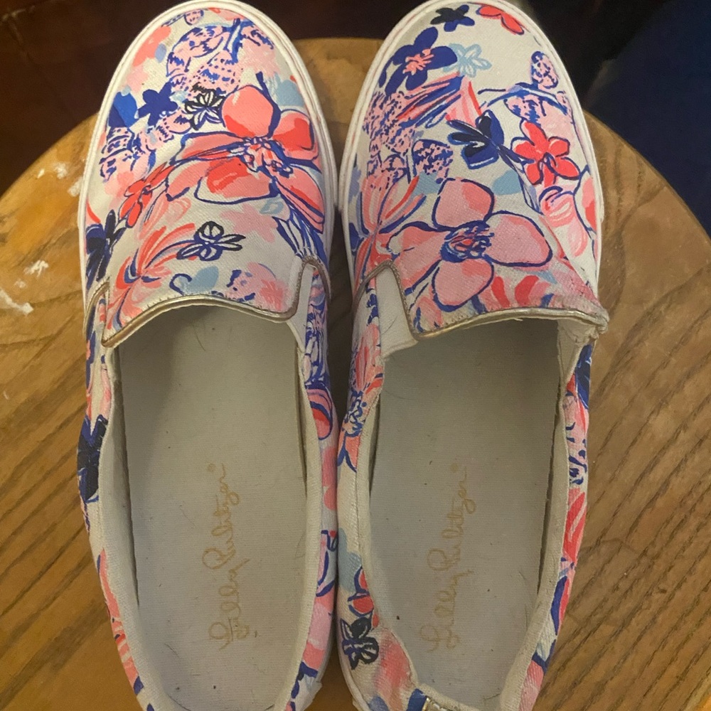 Lilly Pulitzer slip on sneakers 7.5 worn a few times